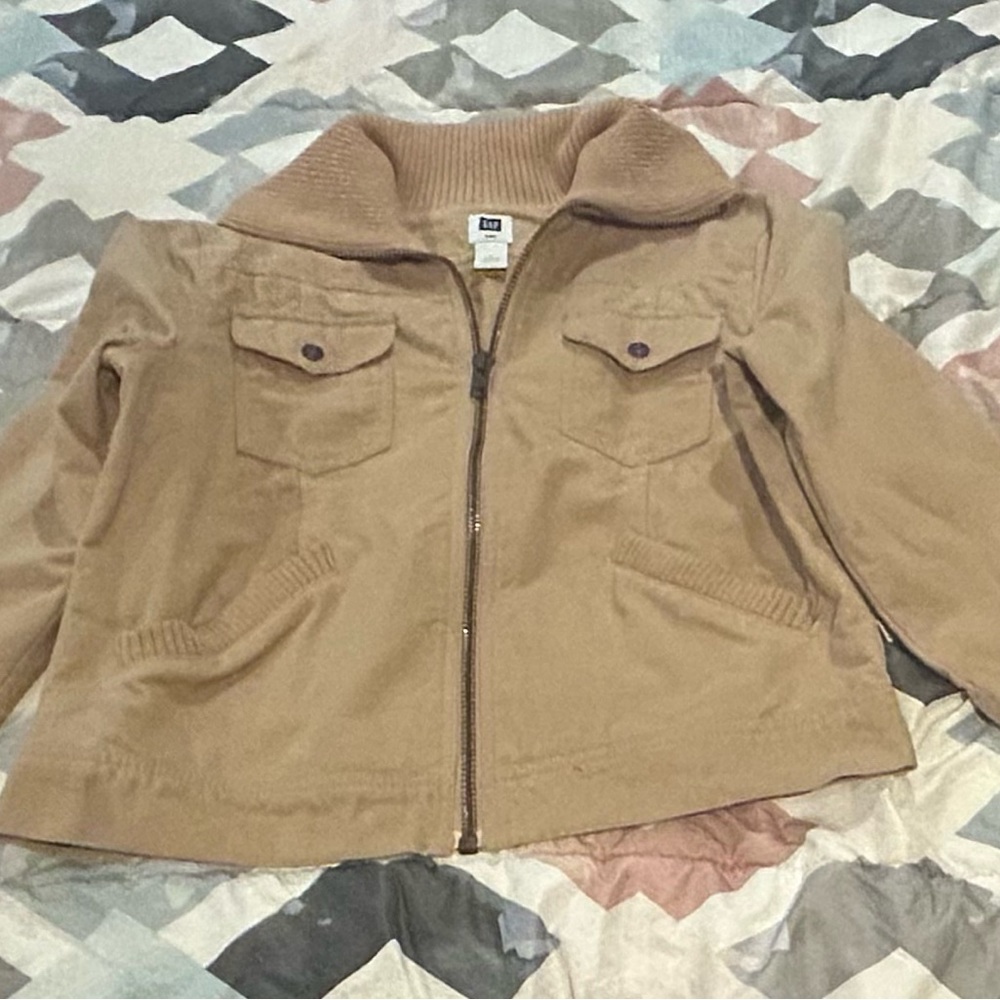 Tan Zip-Front Jacket with Ribbed Collar